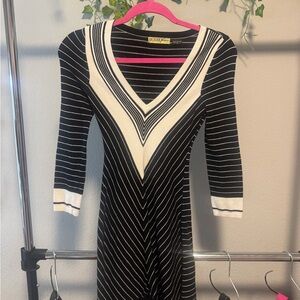 Guess Black and White Chevron Long Sleeve Dress